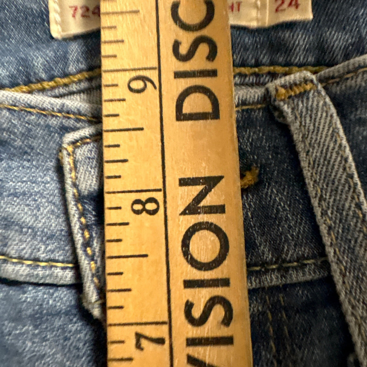 Levi's Premium 724 High Rise Straight Jeans Womens 24 Distressed Raw Cut Hem