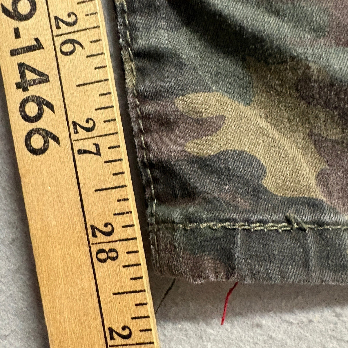 VIP Jeans Womens Camo Camouflage Stretch Skinny Pants Size 13 14 Double Button