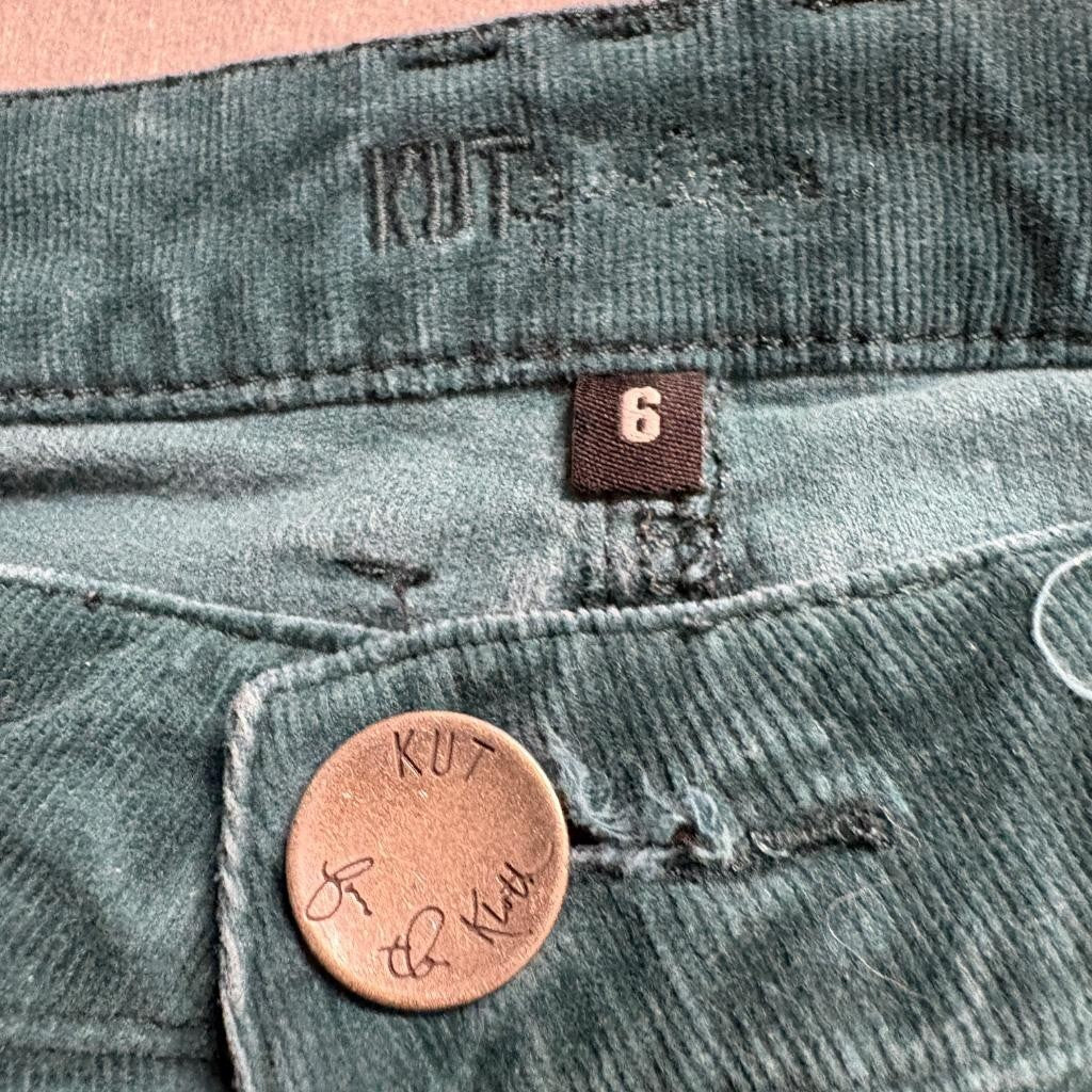 Kut from the Kloth Corduroy Pants Womens Size 6 Green Bootcut Stretch Cord