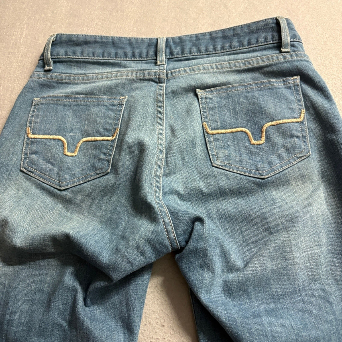 Kimes Ranch Lola Jeans Womens Size 4x30 Blue Flare Leg Stretch Western Denim USA