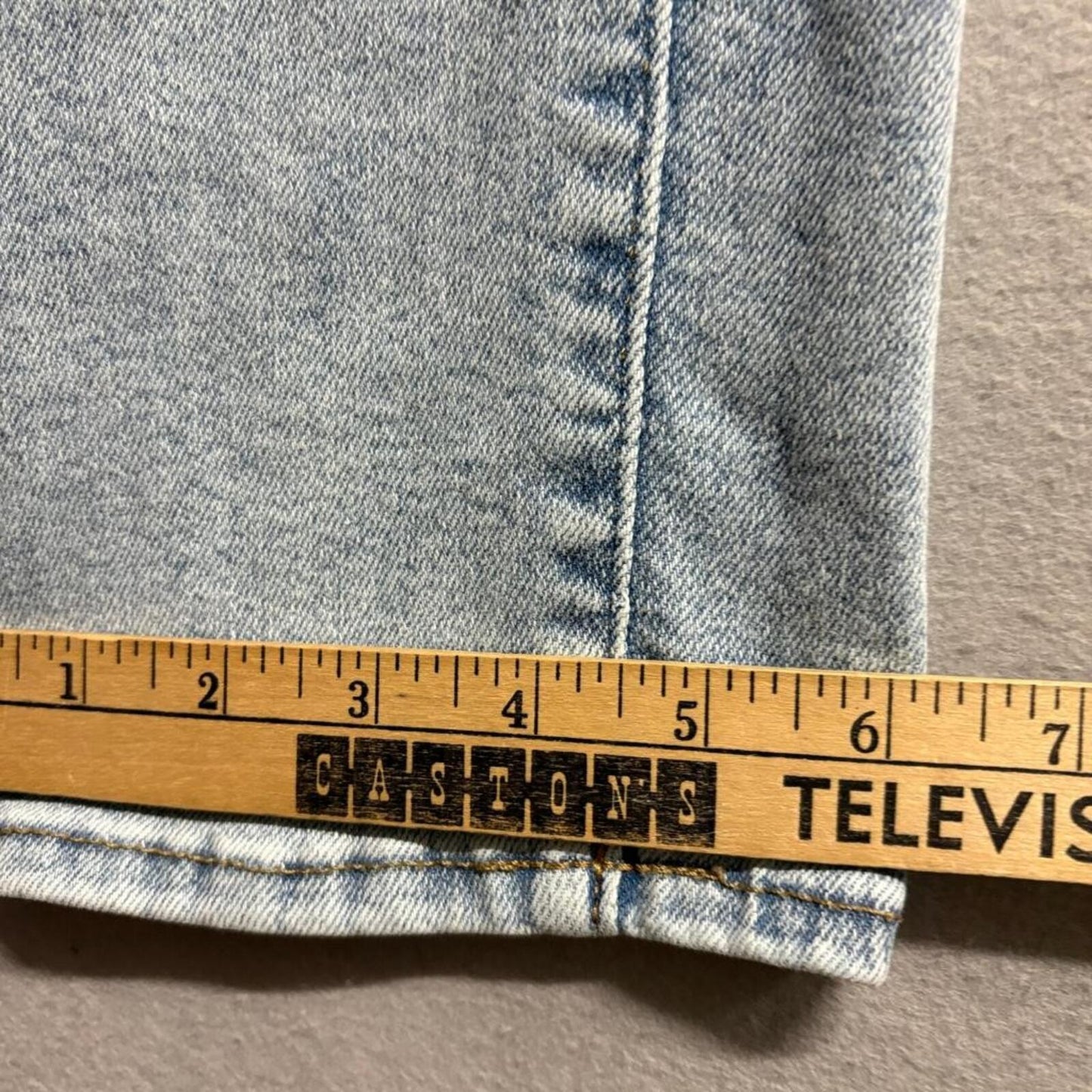 Express Slim Jeans Womens 29x30 Light Wash Blue Stretch Denim Mid Rise