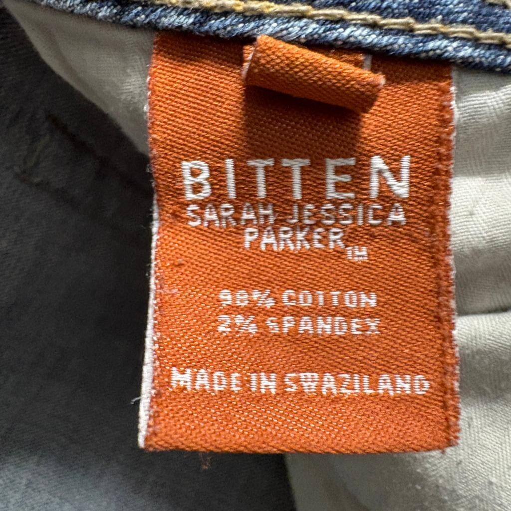 Bitten Sarah Jessica Parker Jeans Womens 12R Blue Denim Straight Leg Stretch