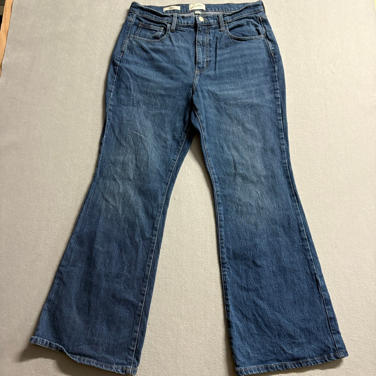 Universal Thread High Rise Flare Jeans Womens 12S Blue Denim Stretch Short