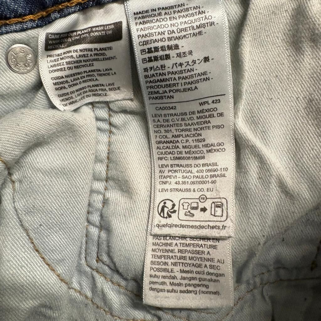 Levi's 505 Regular Fit Straight Leg Jeans Mens 36x34 Blue Denim (Tag 38x30)