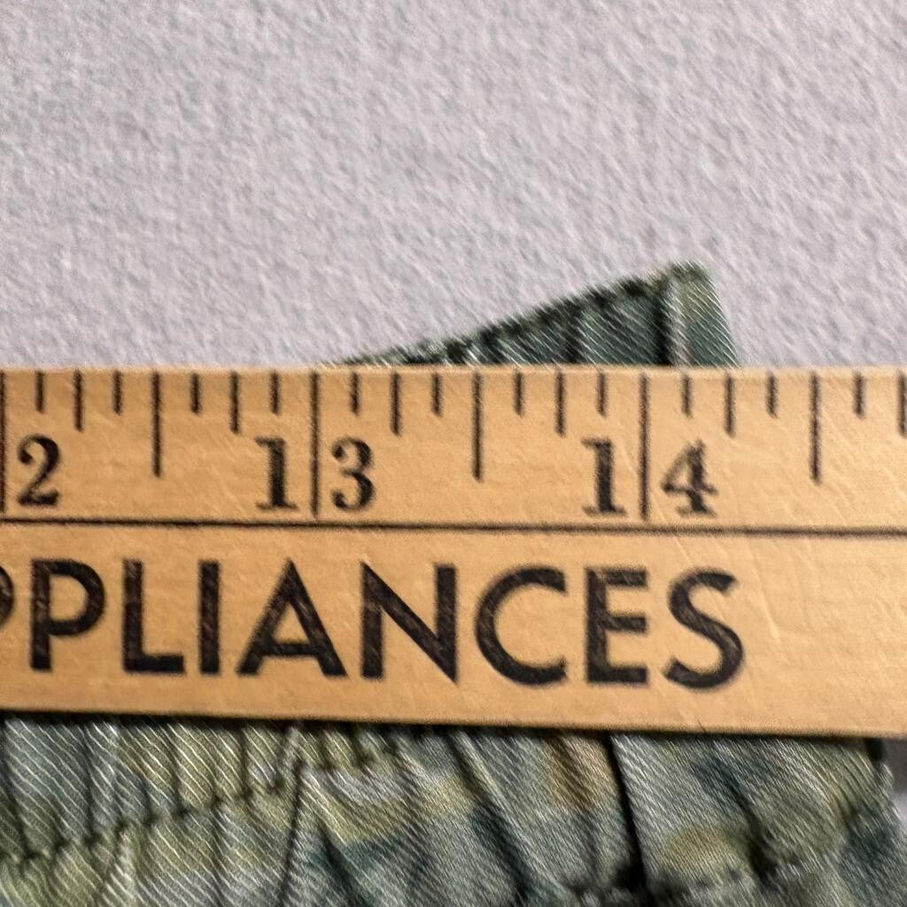 Sanctuary Standard Surplus Camo Tropical Shorts Womens Size 28 Green Cotton