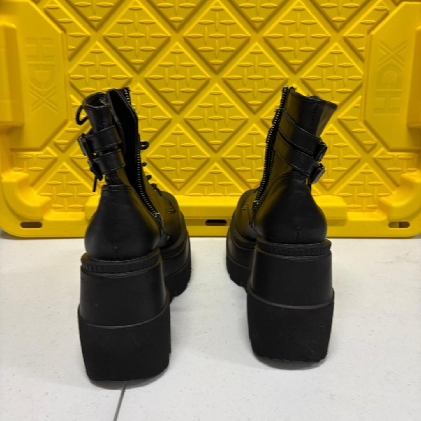 Demonia Shaker 52 Black Faux Leather Platform Wedge Ankle Boots Womens Size