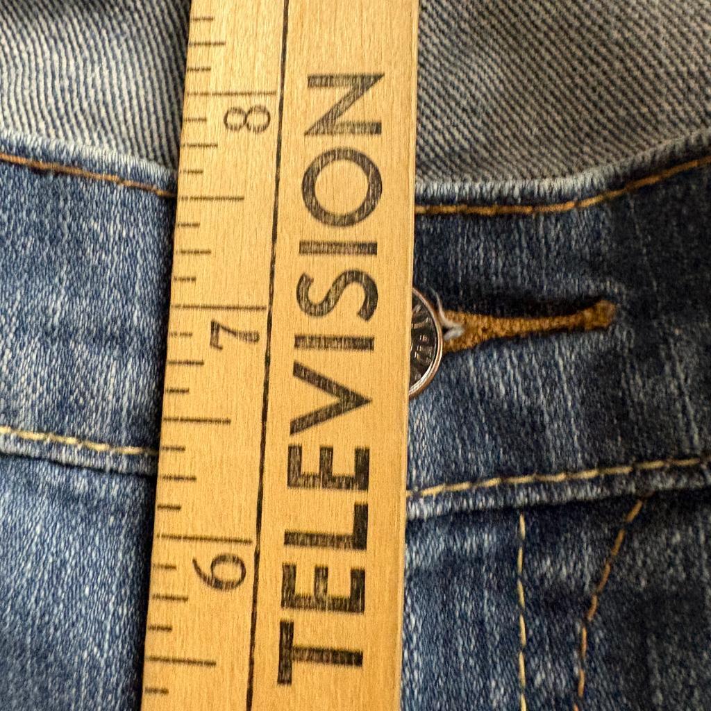 Old Navy The Diva Jeans Womens 10 Blue Denim Straight Leg Mid Rise Stretch