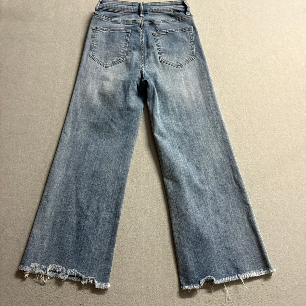 Risen Jeans Womens Size 3/26 High Rise Wide Leg Raw Hem Blue Denim Stretch Jeans