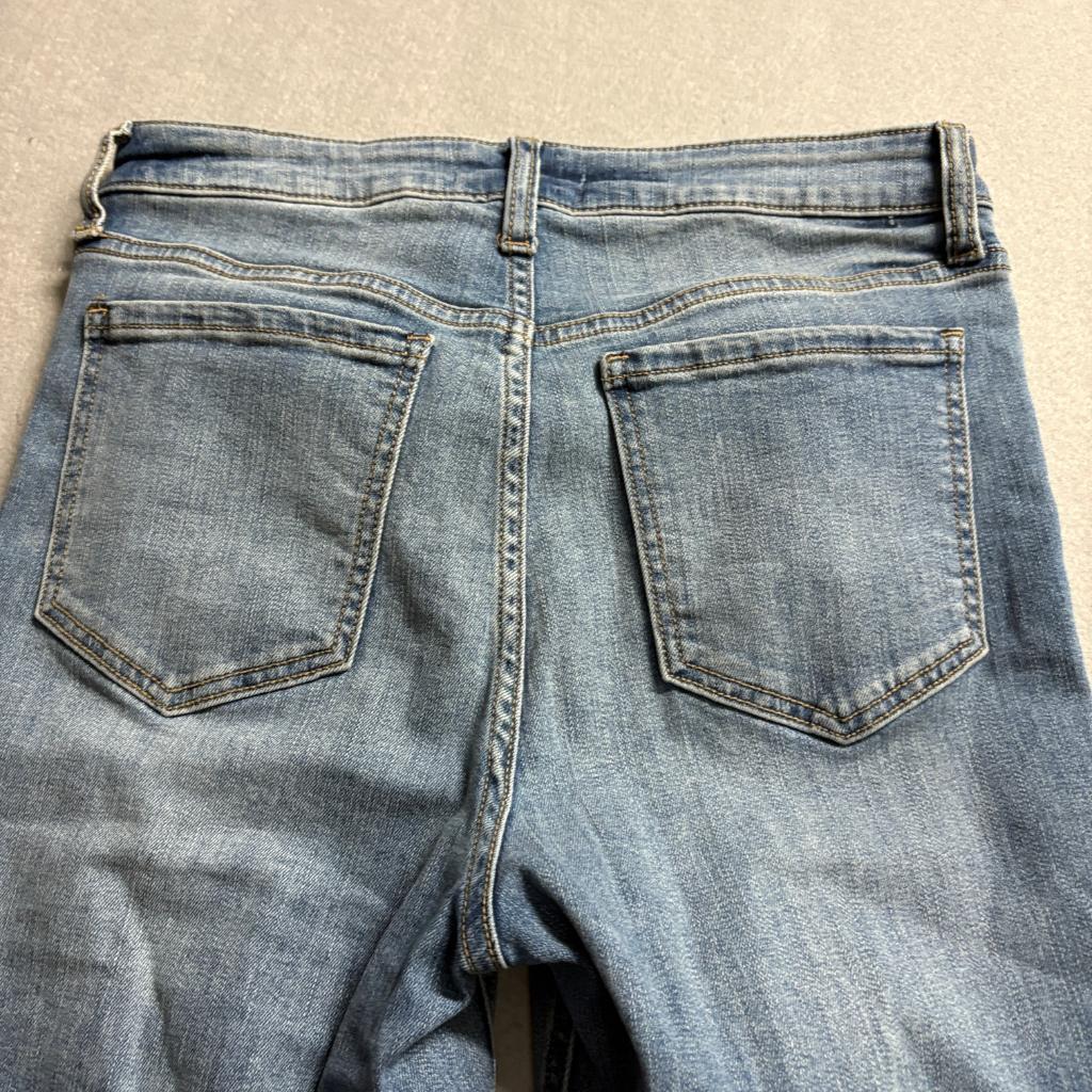 Harper Heritage High Rise Kick Crop Jeans Womens Size 28 Blue Raw Hem Stretch