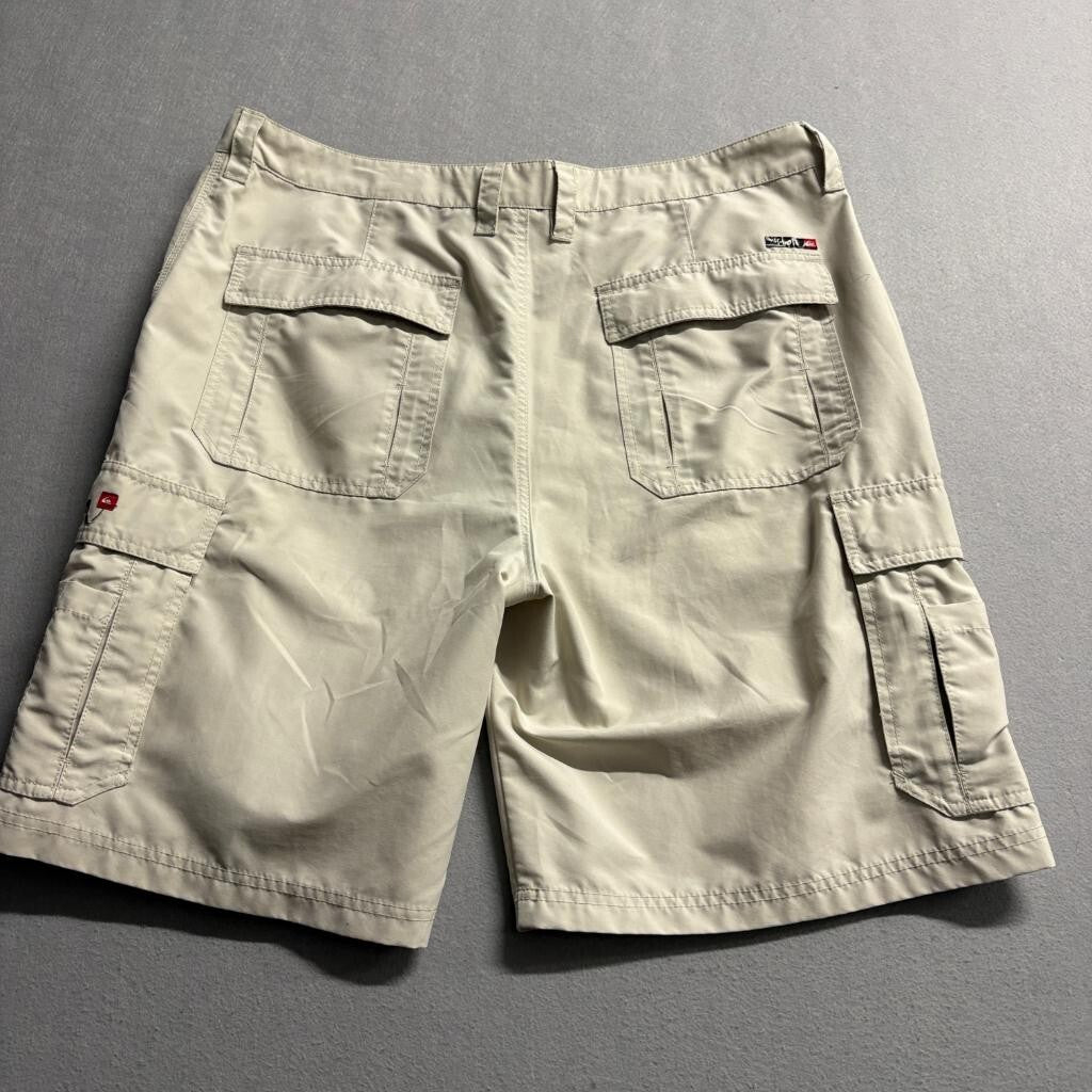 Quiksilver Mens Cargo Shorts Size 40 Beige Tan Polyester Boardshorts Hybrid