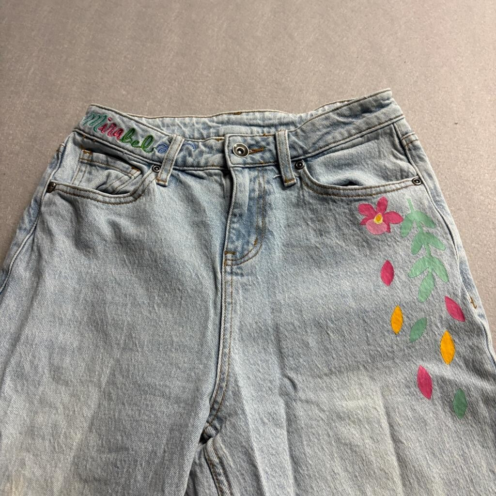 Disney Encanto Mirabel Girls Jeans Size 5 Light Wash Embroidered Floral Skinny