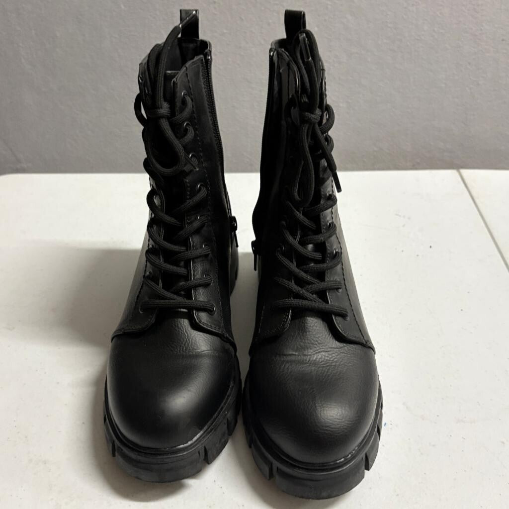 MIA Tauren Womens Combat Boots Size 9M Black Lace Up Side Zip Lug Sole MH1103A