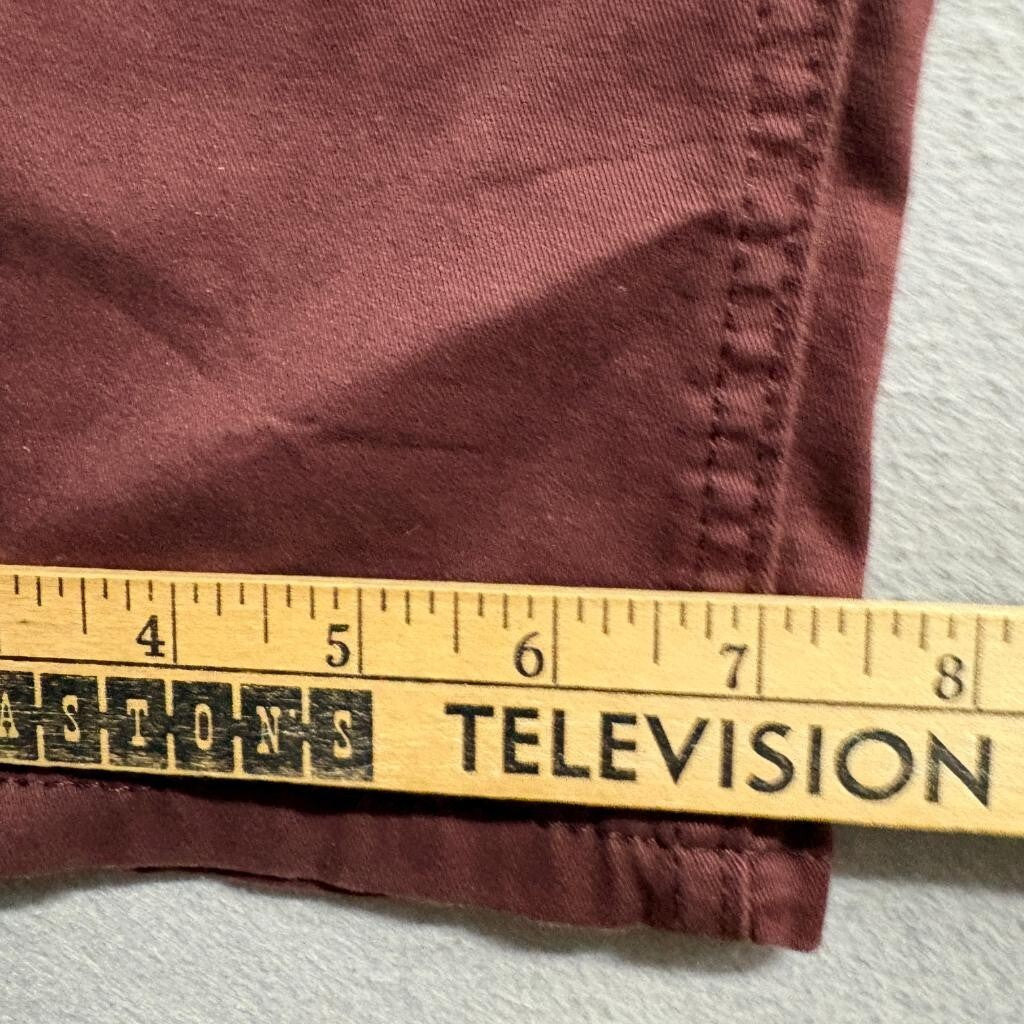 Levis 541 Athletic Taper Jeans Mens 33x32 Burgundy Maroon All Seasons Tech