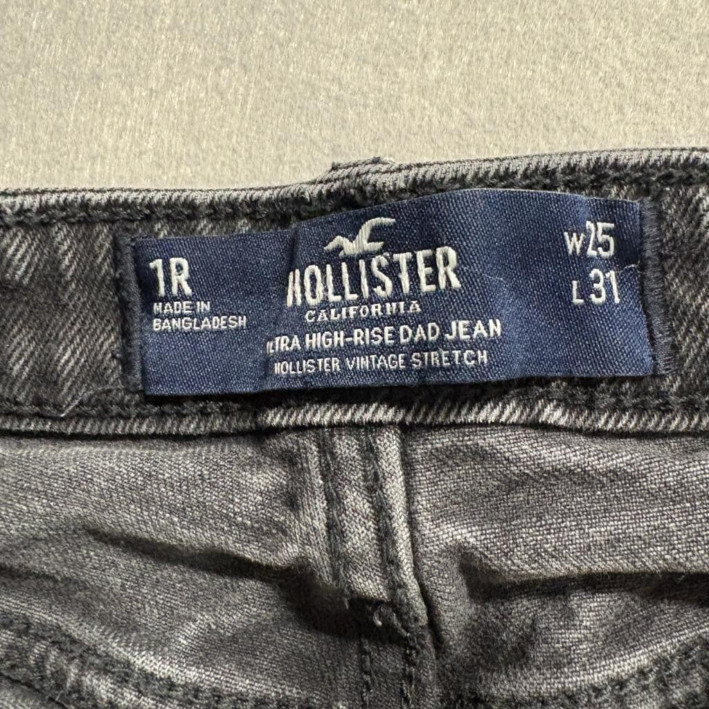 Hollister Ultra High Rise Dad Jeans Womens 1R W25 L31 Black Seam Detail Denim
