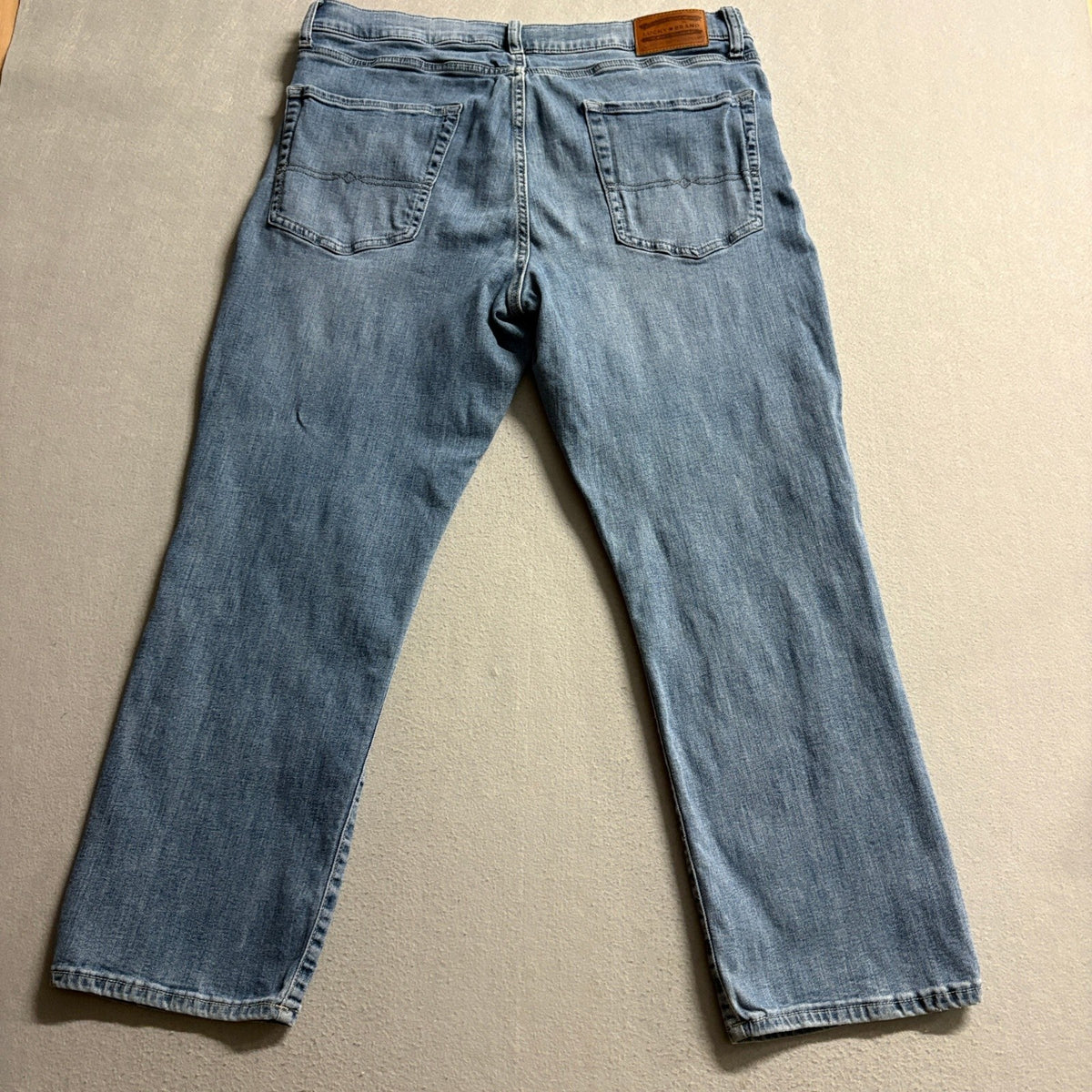 Lucky Brand 223 Straight Fit Jeans Mens 36x30 Medium Wash Stretch Denim Pants