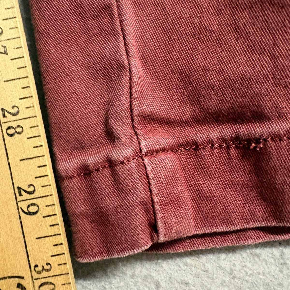 Levis XX Chino Relaxed Taper Pants Mens 32x29 Red Burgundy Cotton Stretch