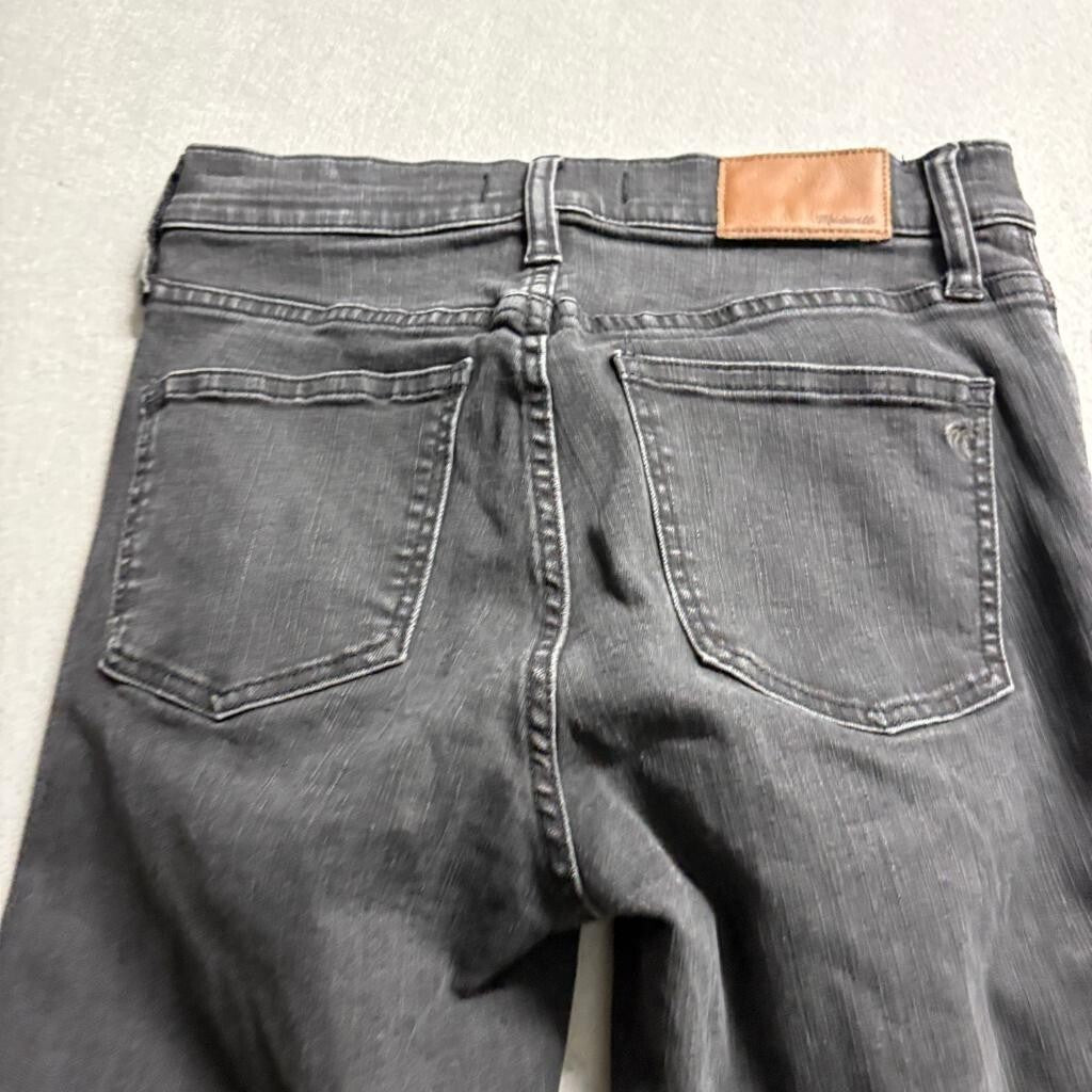 Madewell 9 High-Rise Skinny Jeans Womens 26T Black Distressed Raw Hem Tall