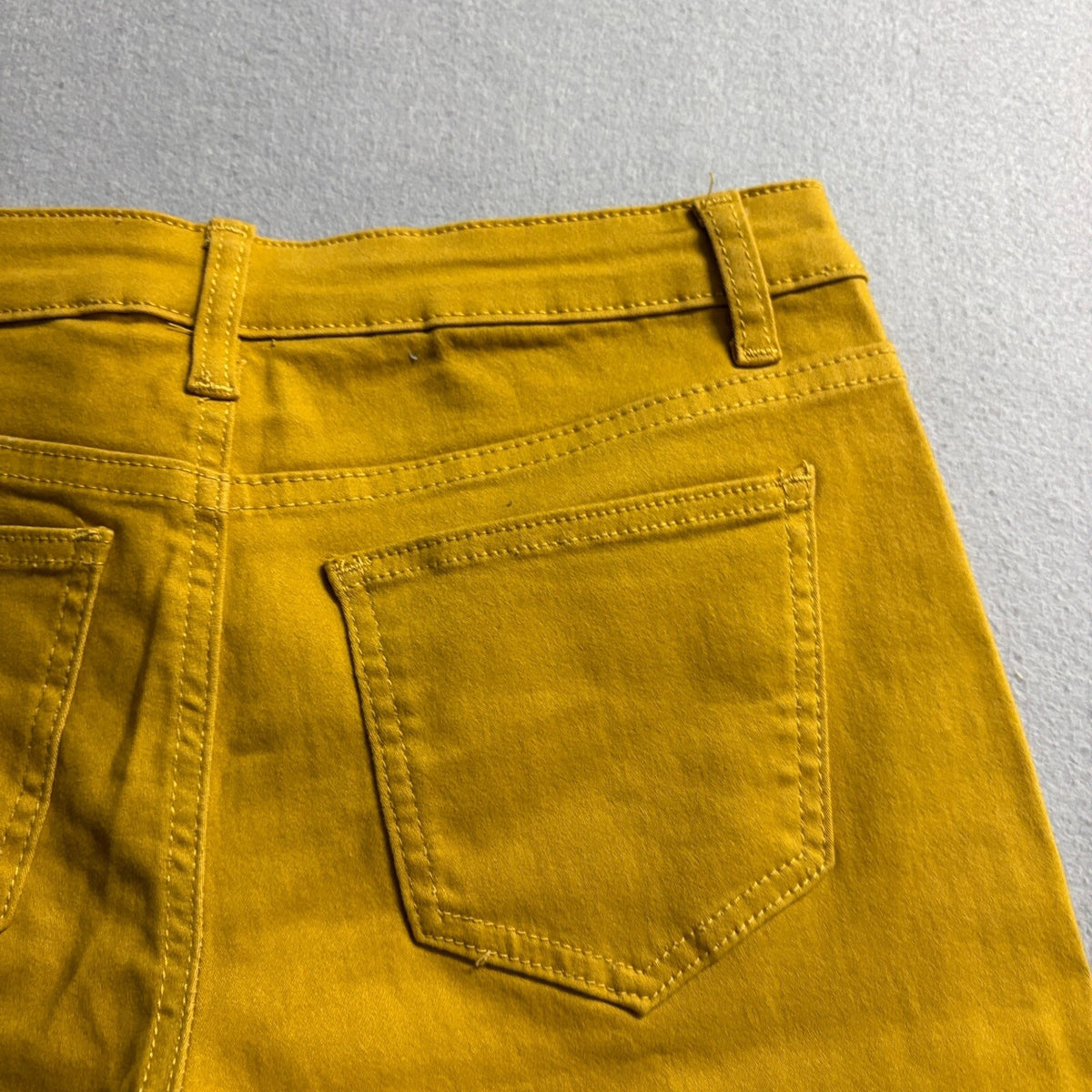 Tailormade Womens Bermuda Shorts Size 6 Mustard Yellow Stretch Denim Bermuda