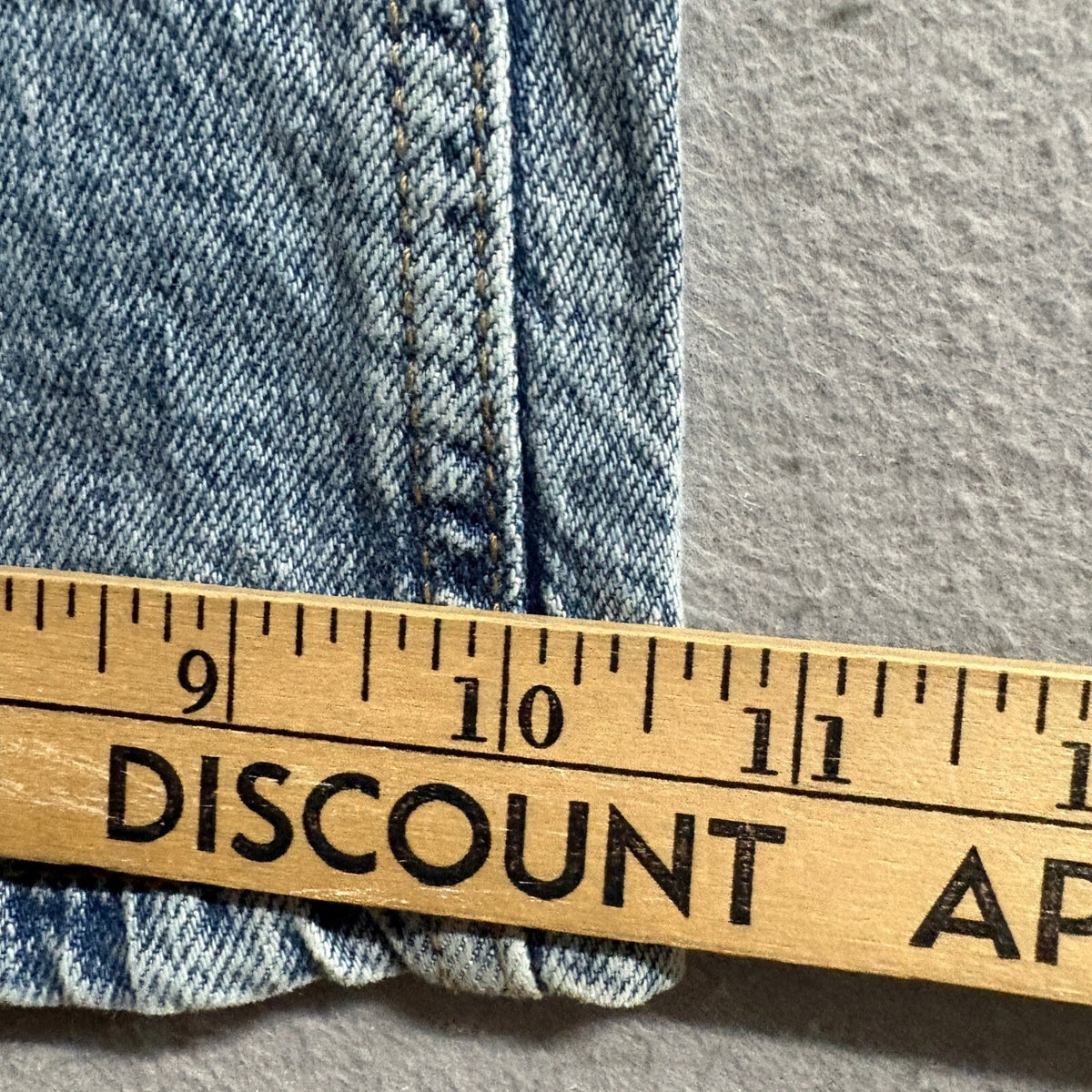 Aeropostale High Rise Flare Jeans Womens Size 6R Light Wash Distressed Denim