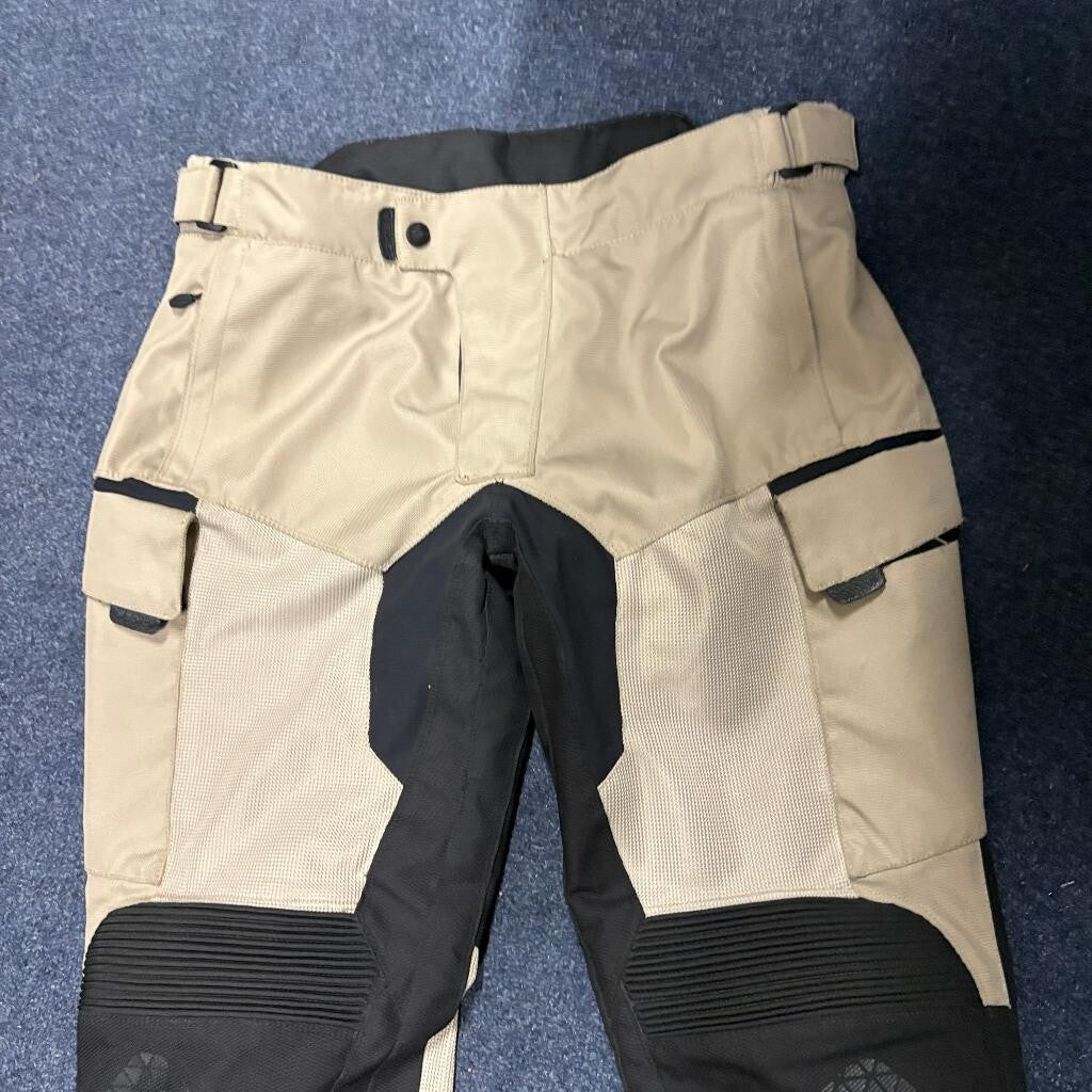 Sedici Motorcycle Riding Pants Mens XL Tan Black Mesh Armor Adventure Touring