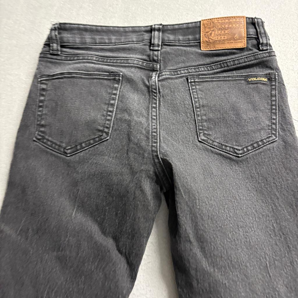 Volcom Vorta Slim Straight Jeans Youth Boys Size 26 Gray Denim Skate Pants