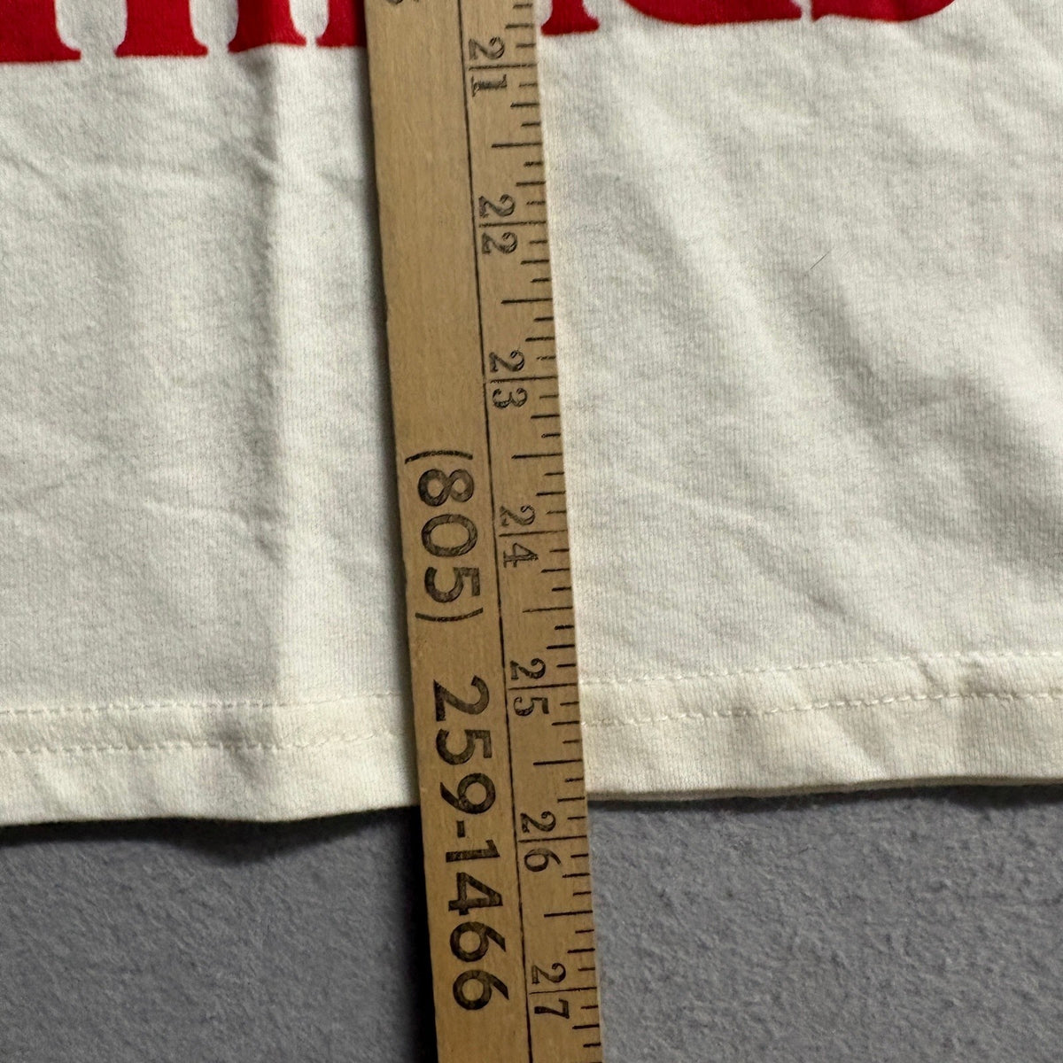 Stranger Things T-Shirt Mens XL Cream White Graphic Tee Netflix 1983 Kids Bikes