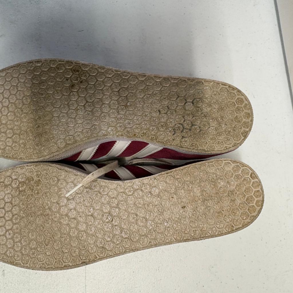 Adidas Gazelle Burgundy Suede Mens Size 13 Maroon White B41645 Low Top Sneakers
