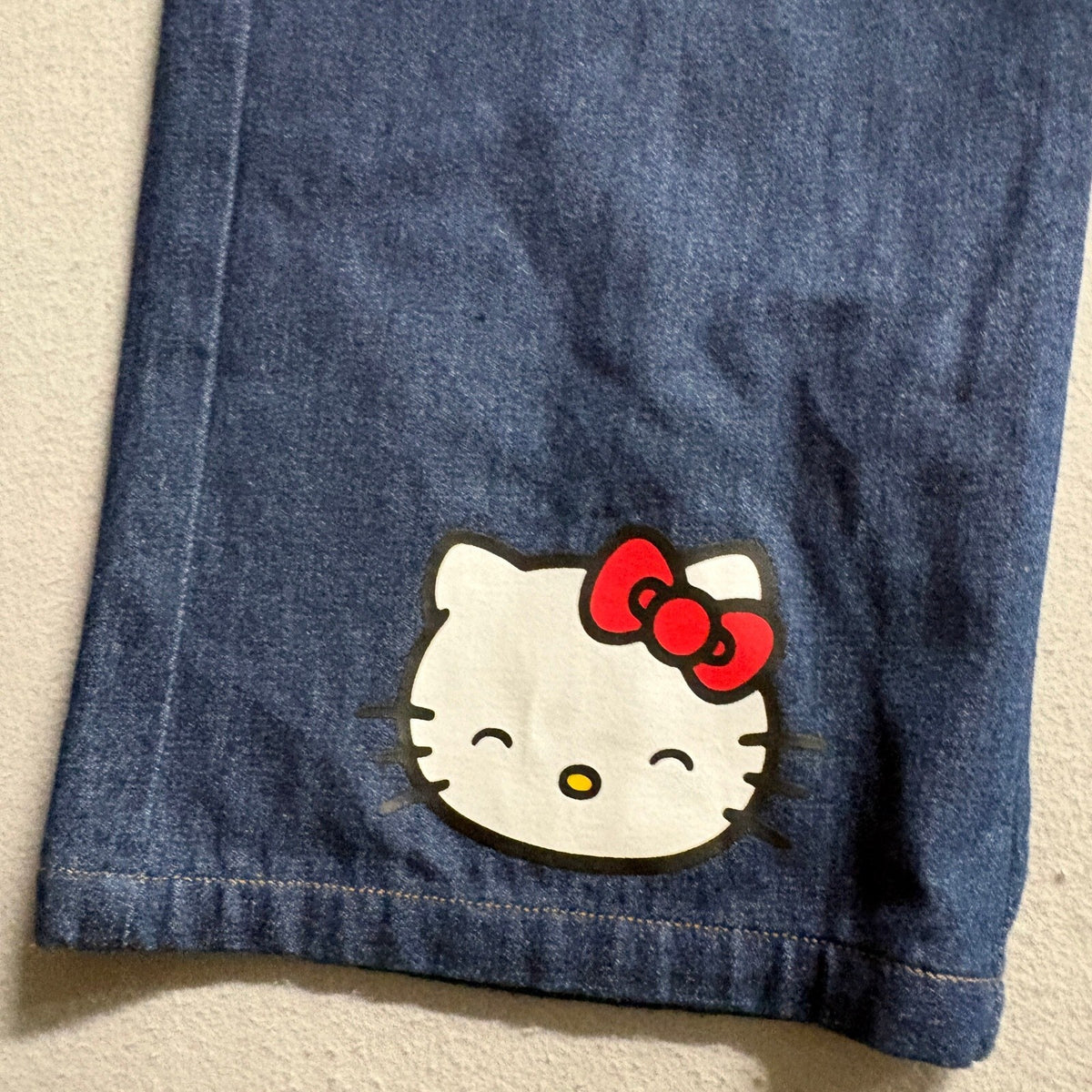 Shein Hello Kitty Wide Leg Jeans Womens Small Two Tone Blue Denim Colorblock