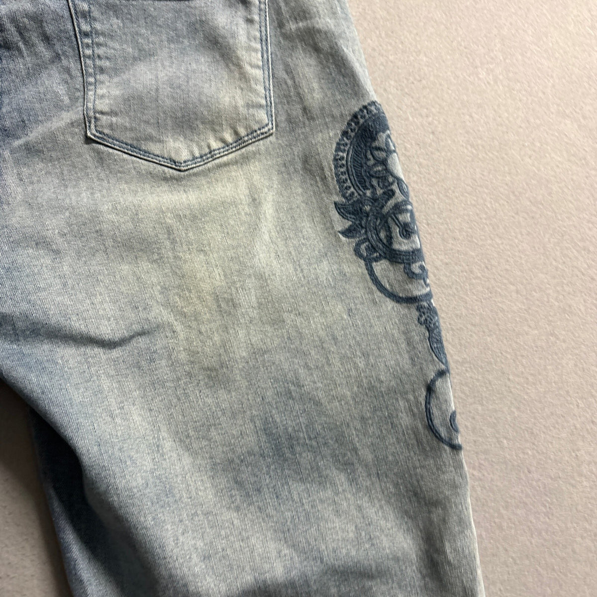 Jeans by Buffalo Womens Size 32 12 Nara Ankle Grazer Embroidered Light Wash