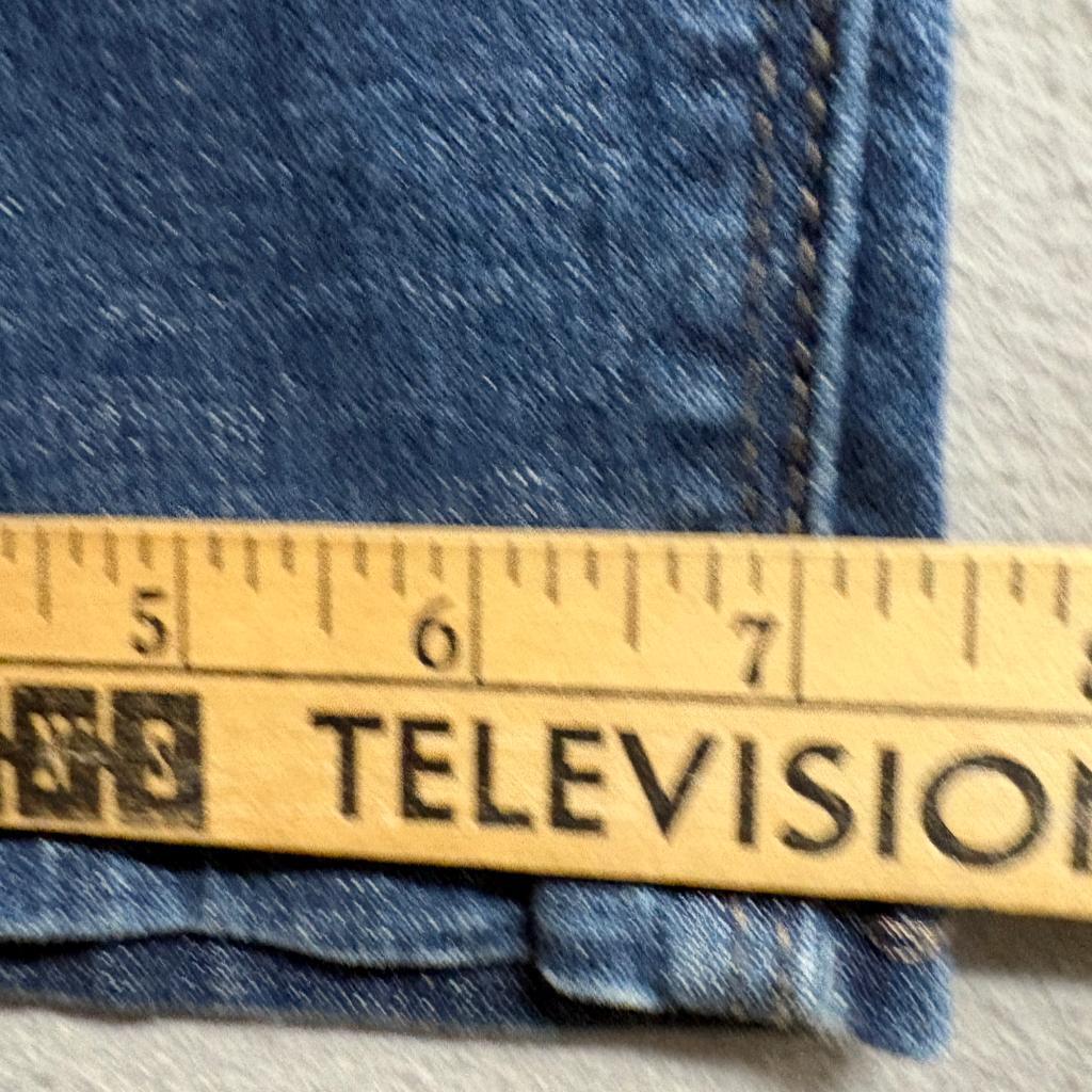 Levis 525 Perfect Waist Straight Leg Jeans Womens Size 12M Blue Denim Stretch