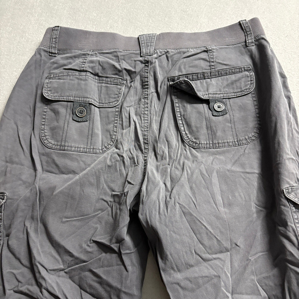 Gloria Vanderbilt Cargo Pants Womens 10 Gray Khaki Unltd Roll Tab Cotton Stretch