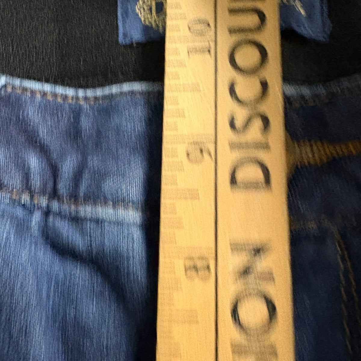 Democracy Absolution Jeans Womens Size 2P Blue Stretch Raw Hem Straight Leg