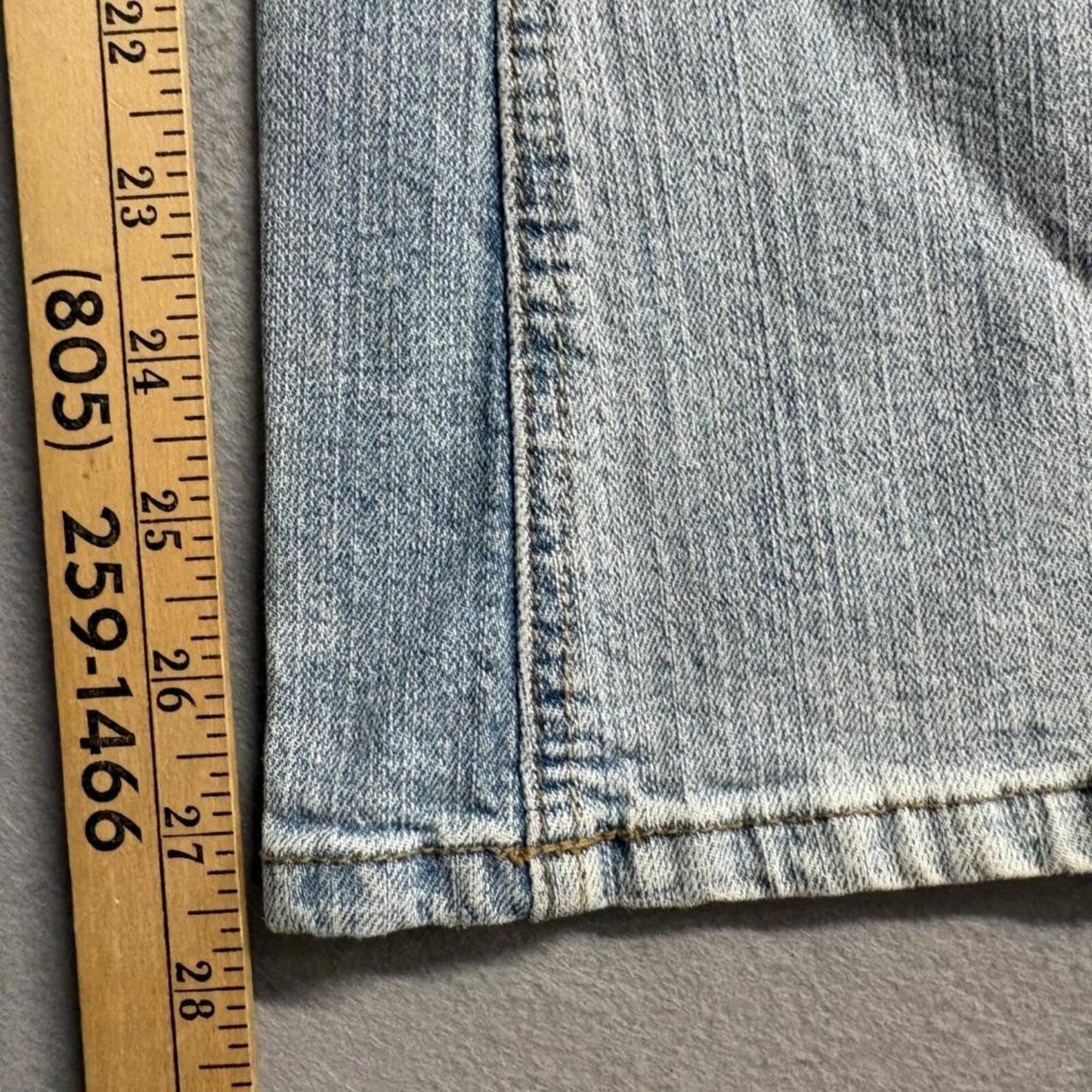 LEI Sophia Hiphugger Flare Jeans Womens 5 Short Light Wash Distressed Denim Y2K