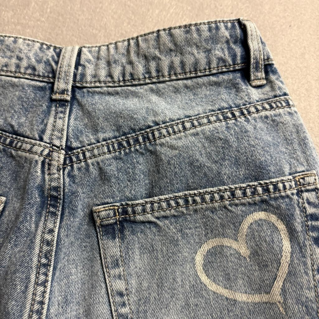 H&M Divided Graffiti Print Jeans Womens Size 2 Blue Acid Wash High Rise Denim