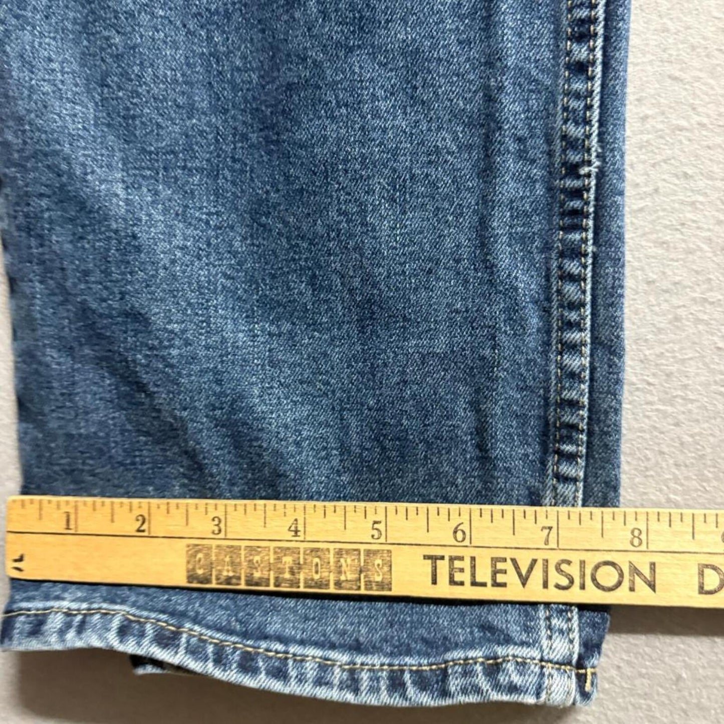 Signature by Levi Strauss Co Mens Jeans 34x32 S61 Relaxed Fit Blue Denim