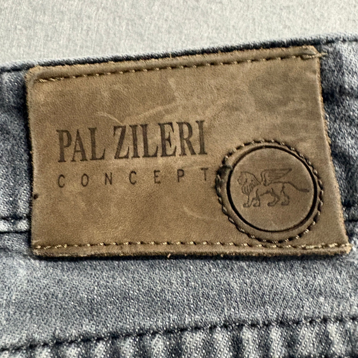Pal Zileri Concept Jeans Womens 32 Gray Denim Straight Leg Made in Italy