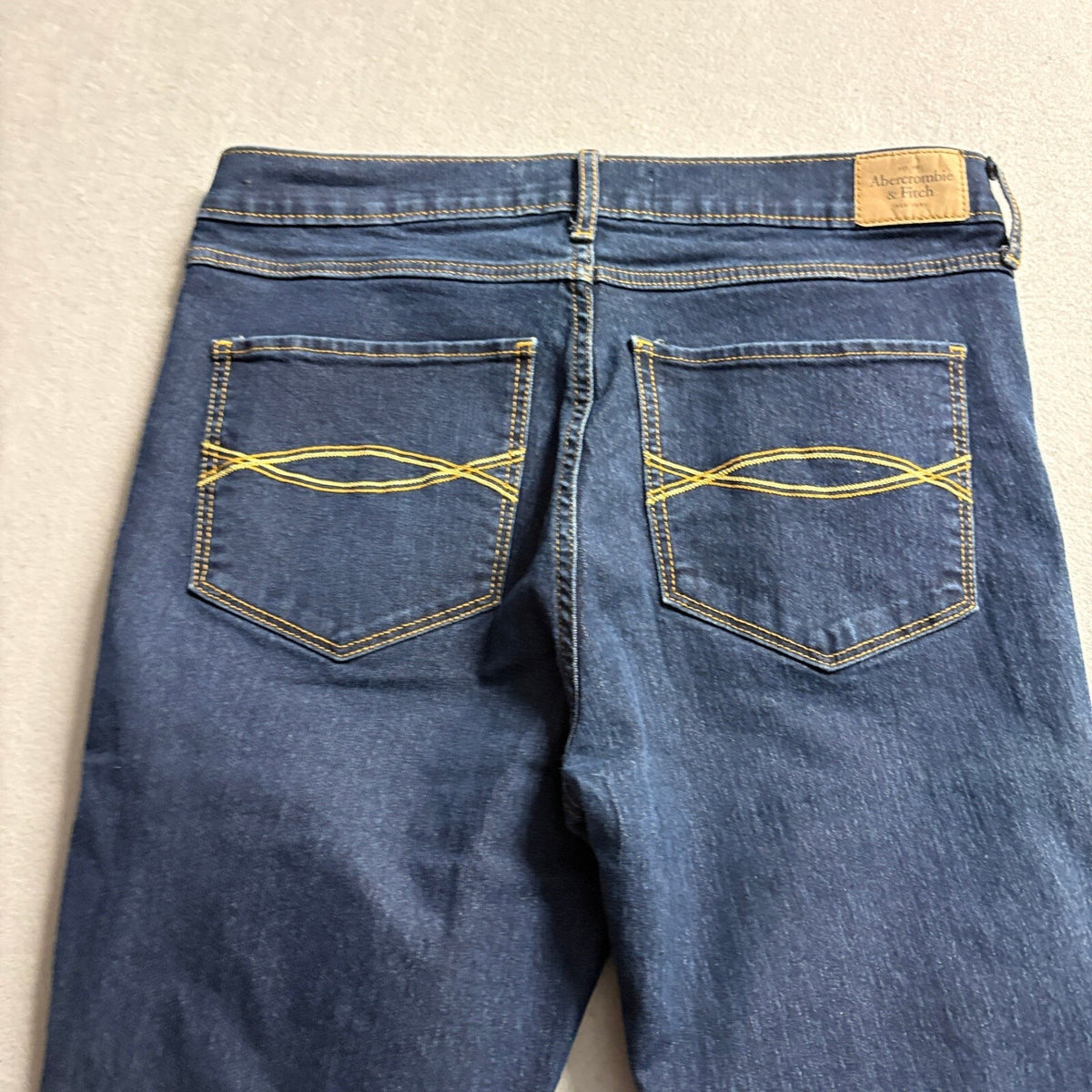 Abercrombie & Fitch Super Skinny High Rise Jeans Womens Size 10R Dark Wash