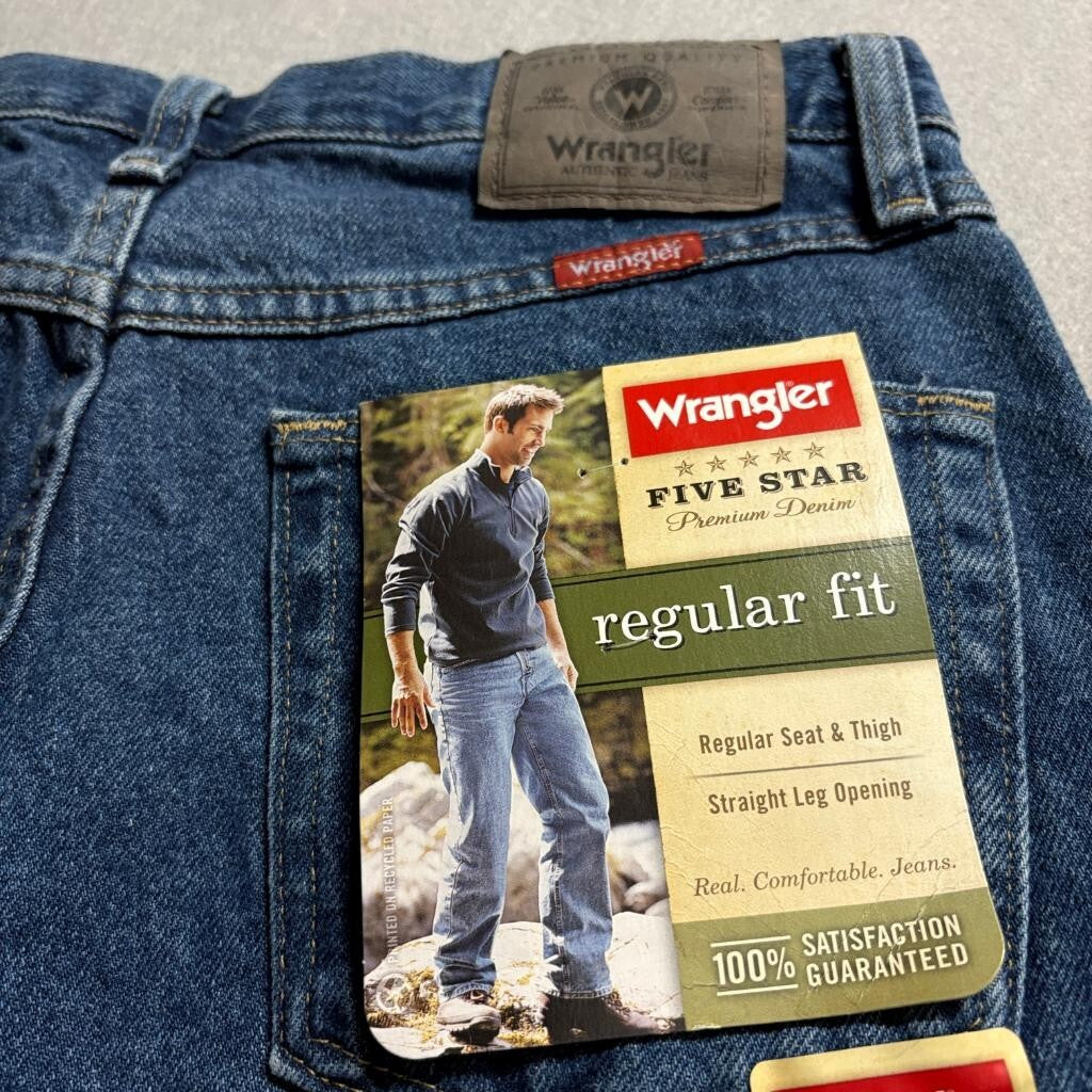 Wrangler Five Star Regular Fit Jeans Mens 30x30 Blue Denim Straight Leg New