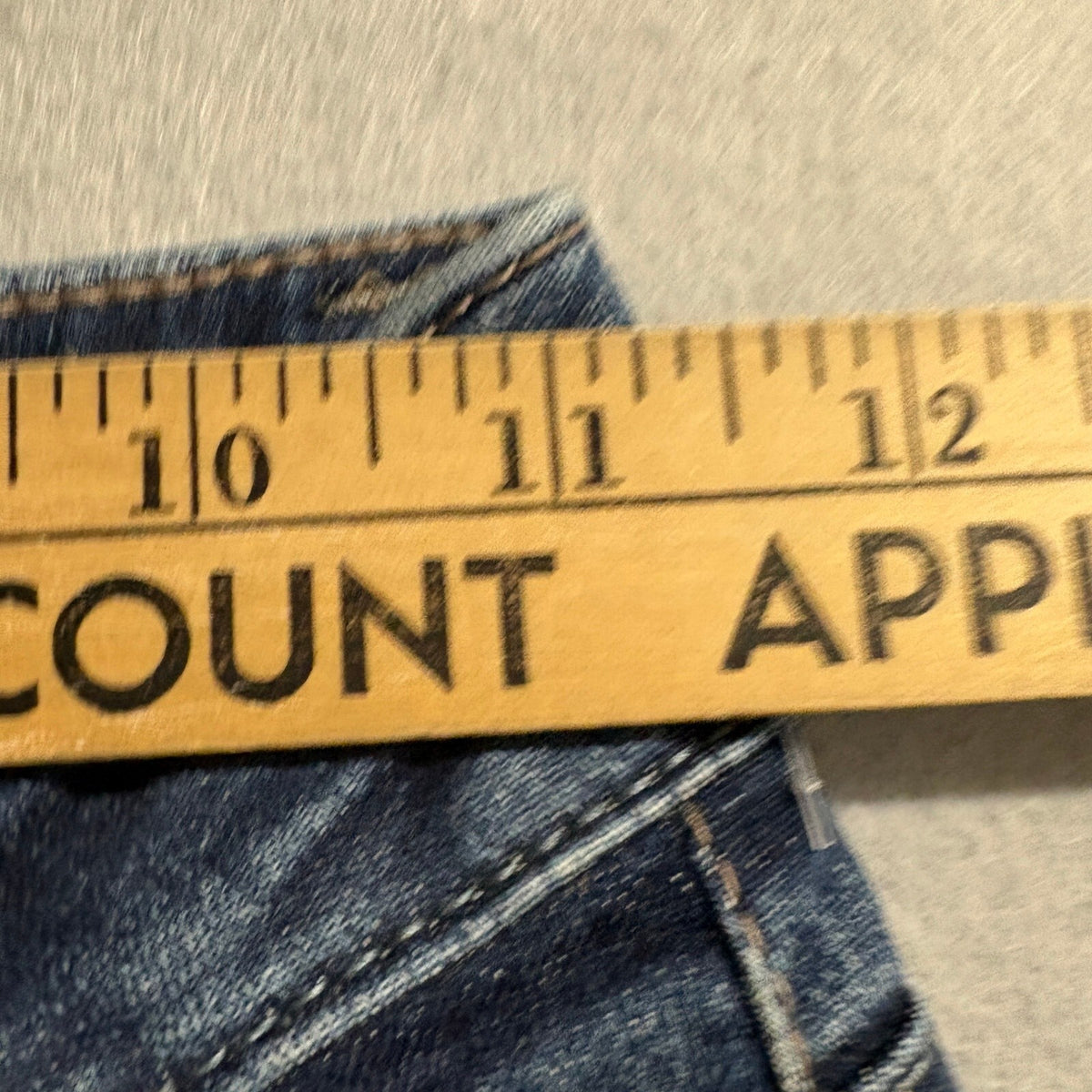 Silver Jeans Co Avery Slim Bootcut Jeans Womens Size 24 Dark Wash Denim L33