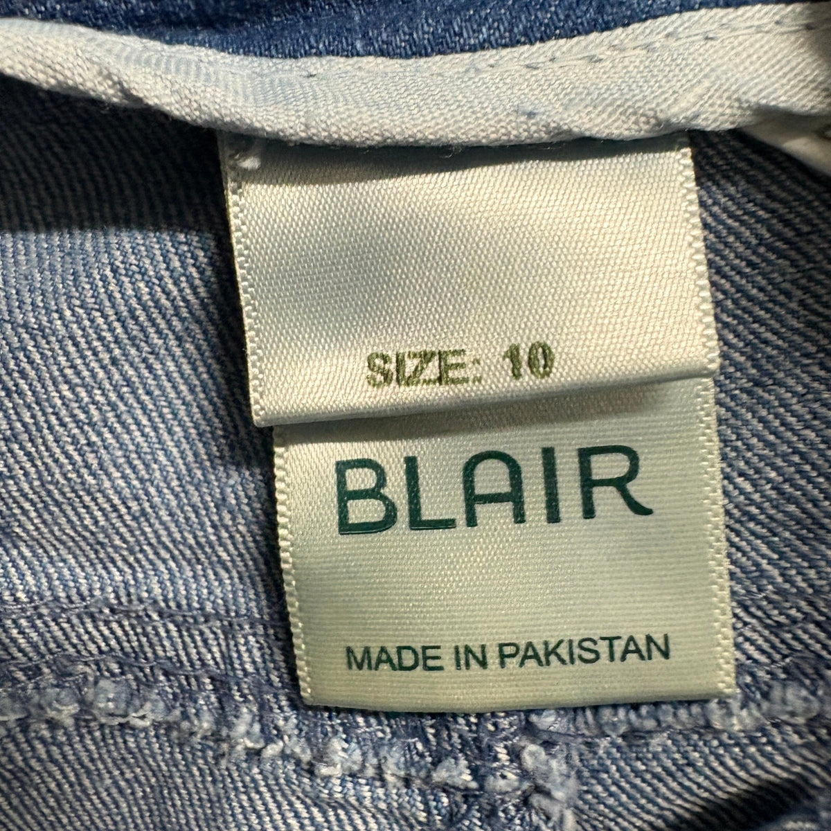 Blair Womens Pull On Denim Crop Pants Size 10 Blue Stretch Elastic Waist Capris