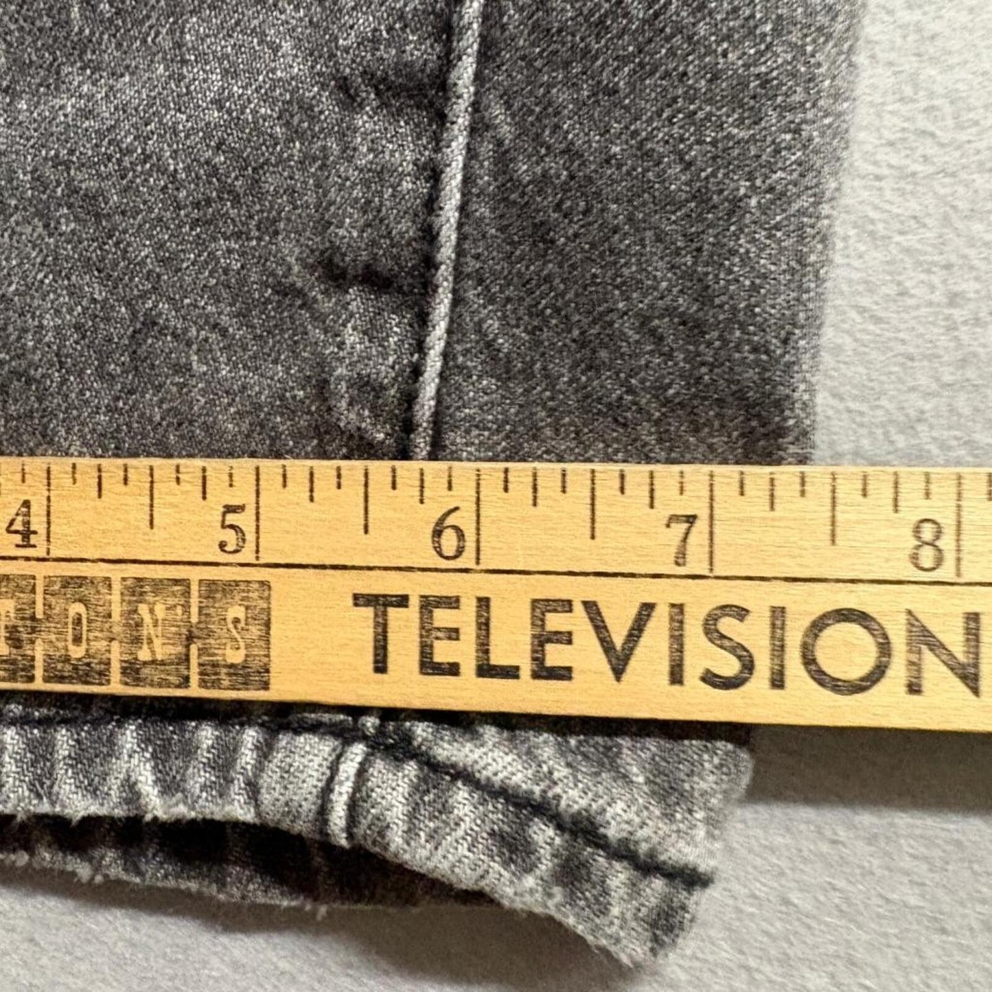 BDG Urban Outfitters Slim Straight Jeans Womens 32 Gray Distressed Ripped Denim