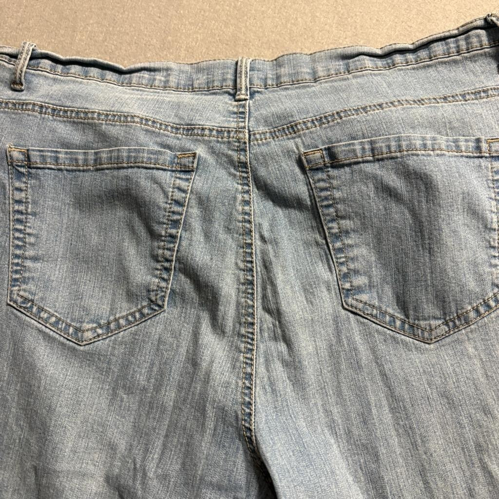 Gloria Vanderbilt Amanda Capri Jeans Womens 16W Blue Denim Slimming Crop