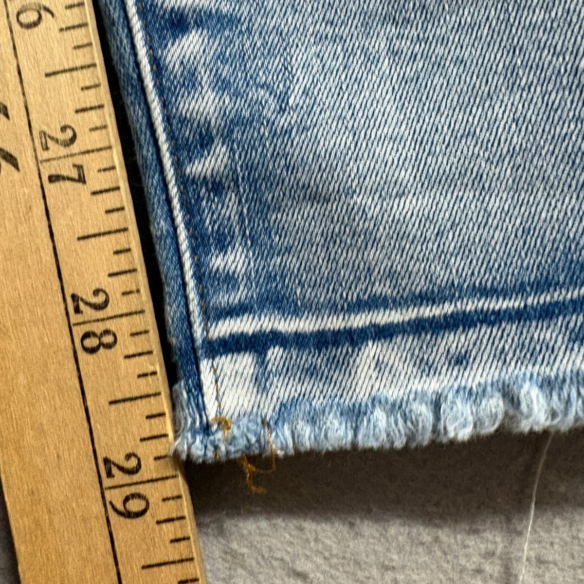 Grace and Lace Skinny Jeans Womens Size 4 Light Wash Stretch Raw Hem Denim