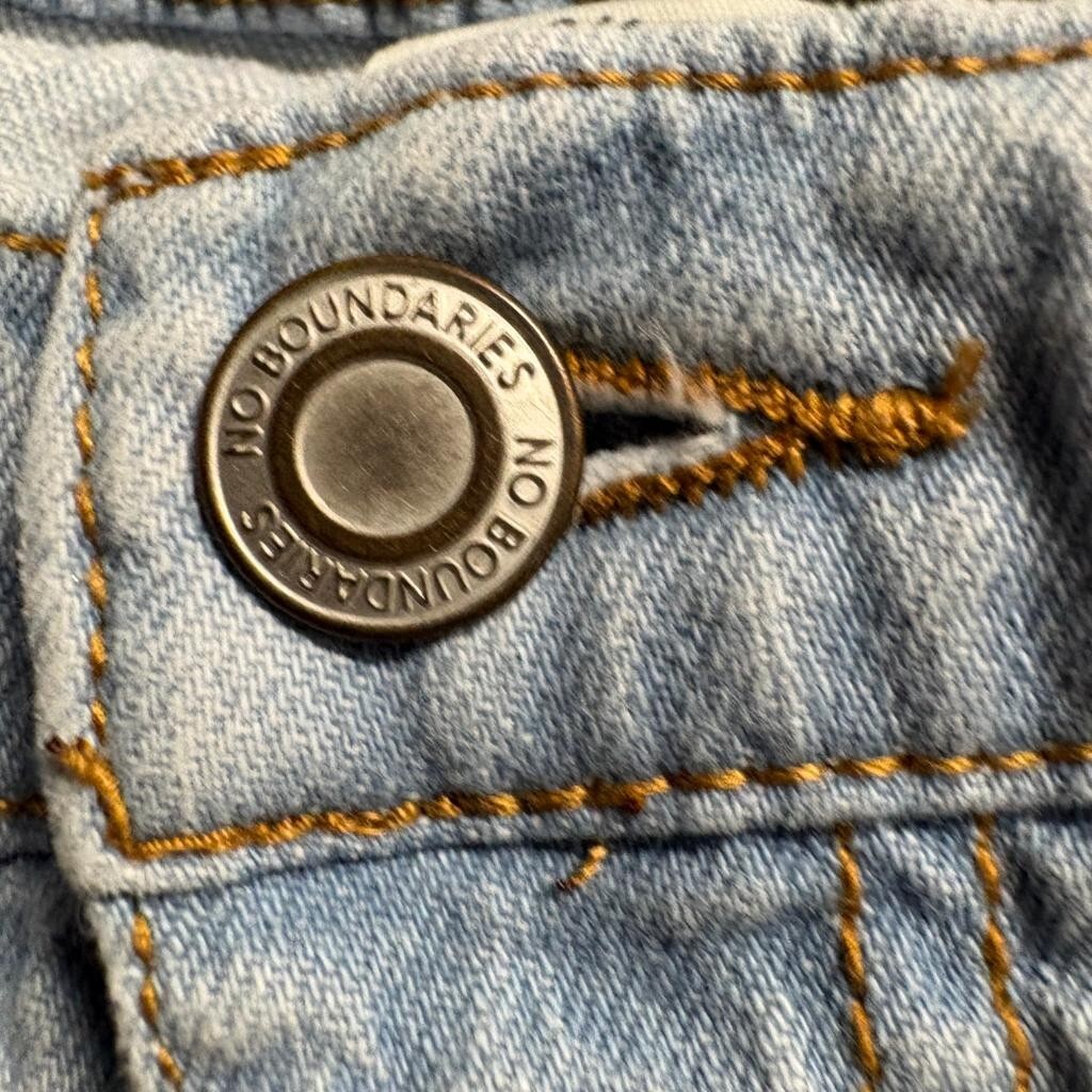 No Boundaries Cargo Jeans Womens Small 4-6 Light Wash Wide Leg Elastic Waist