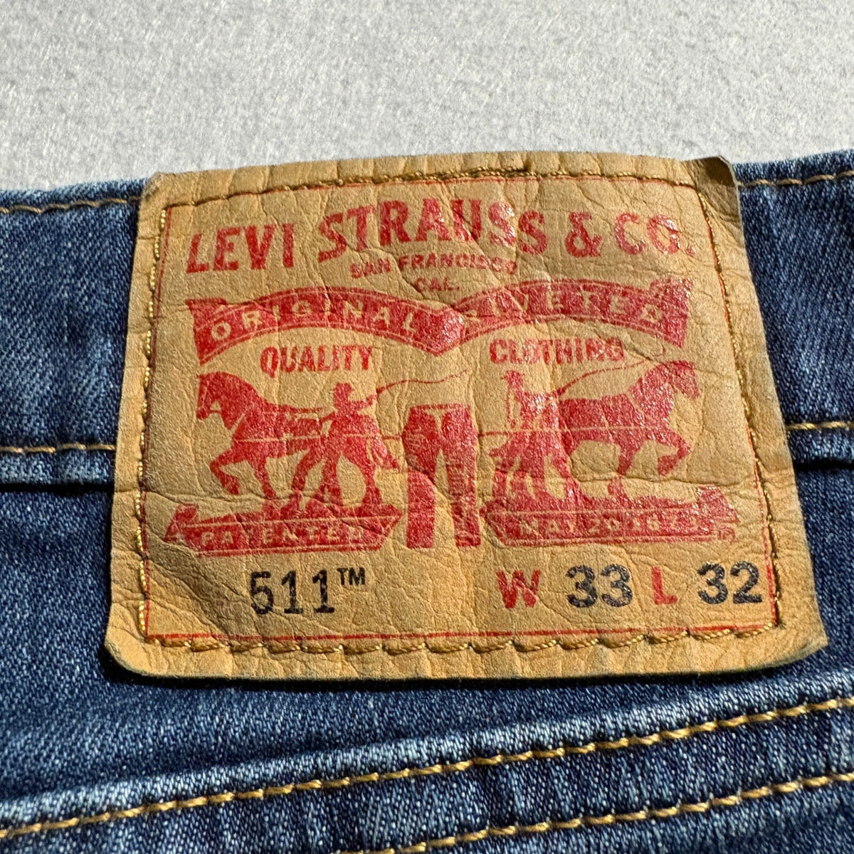 Levi's 511 Slim Fit Jeans Mens W33 L32 Blue Medium Wash Denim Stretch Pants