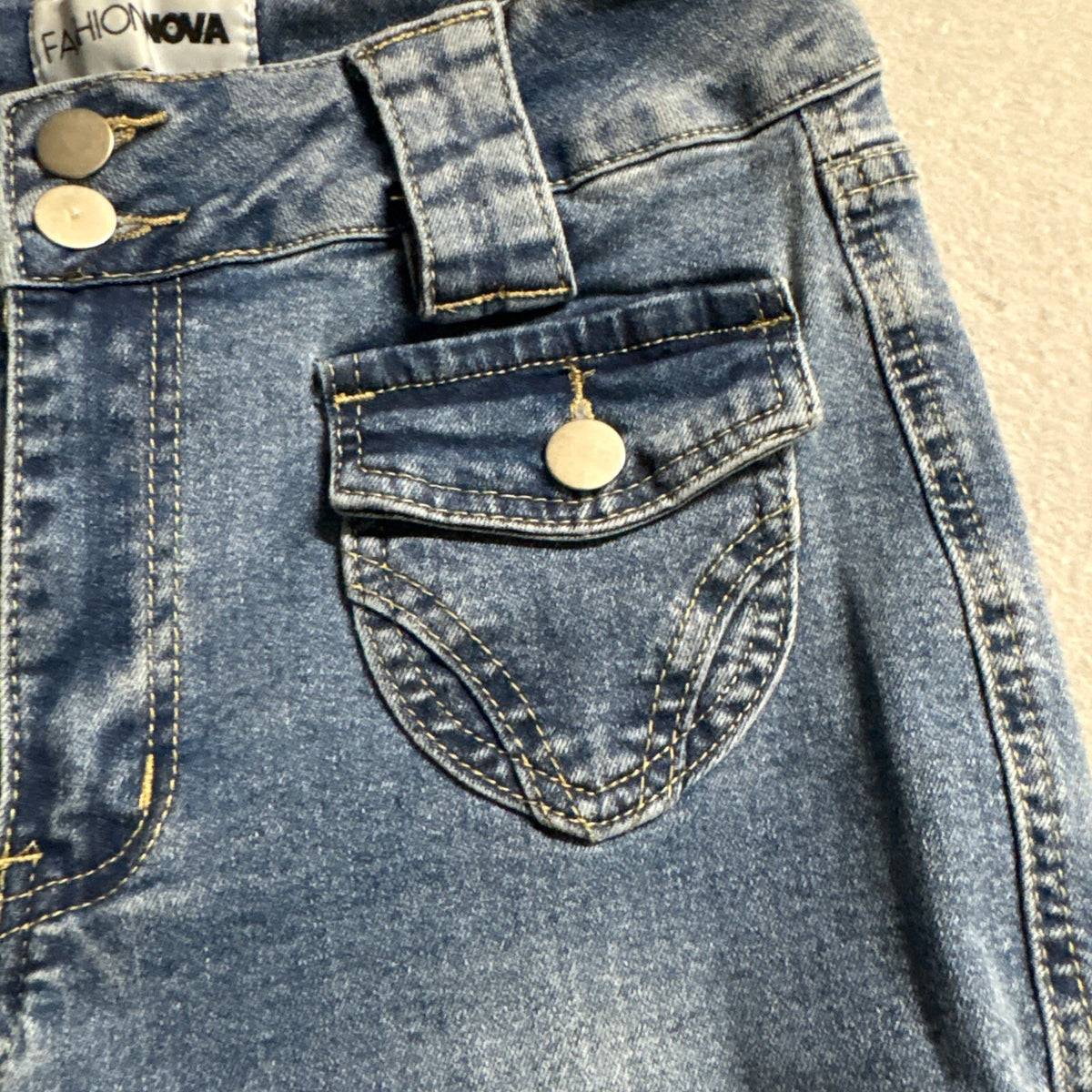 Fashion Nova High Waist Flare Jeans Womens Size 7 Blue Denim Stretch Bell Bottom