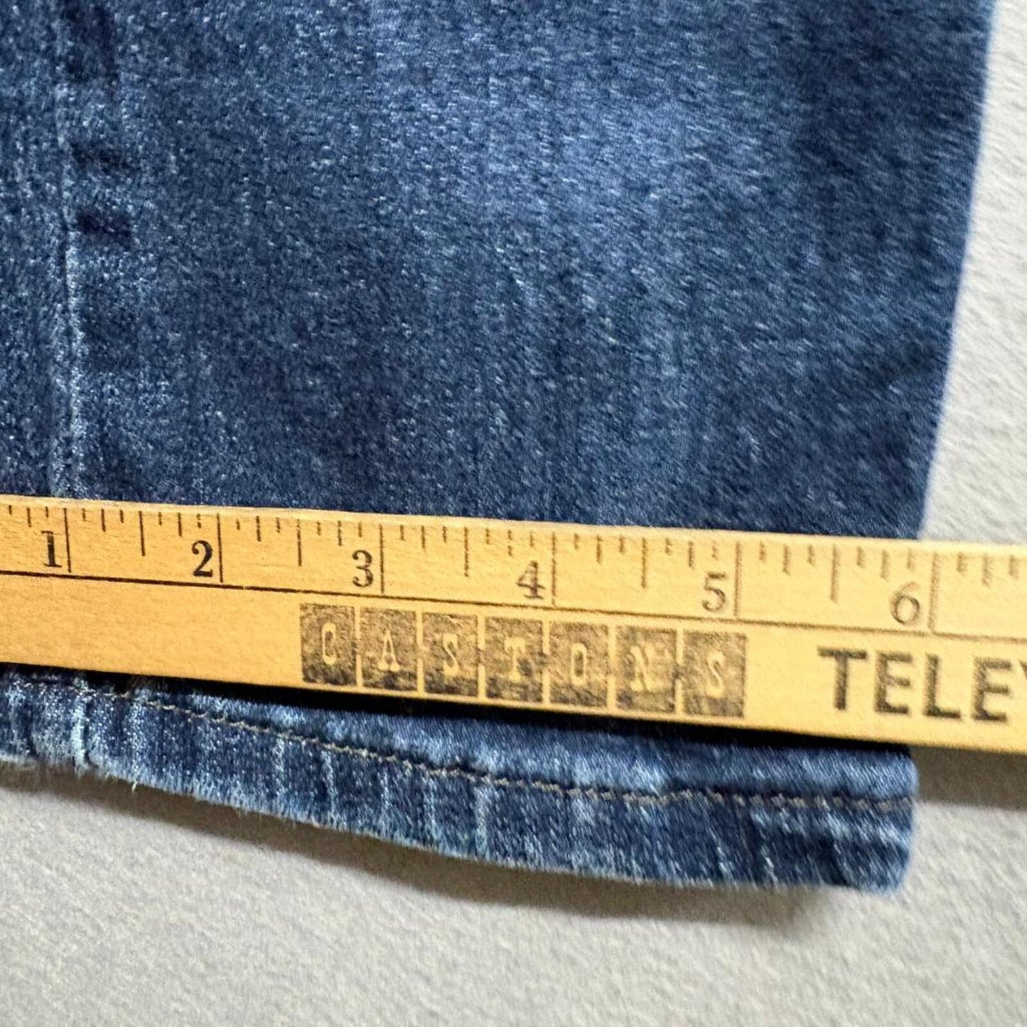Levis 524 Too Superlow Jeans Womens 9 Short Blue Denim Low Rise Slim Straight