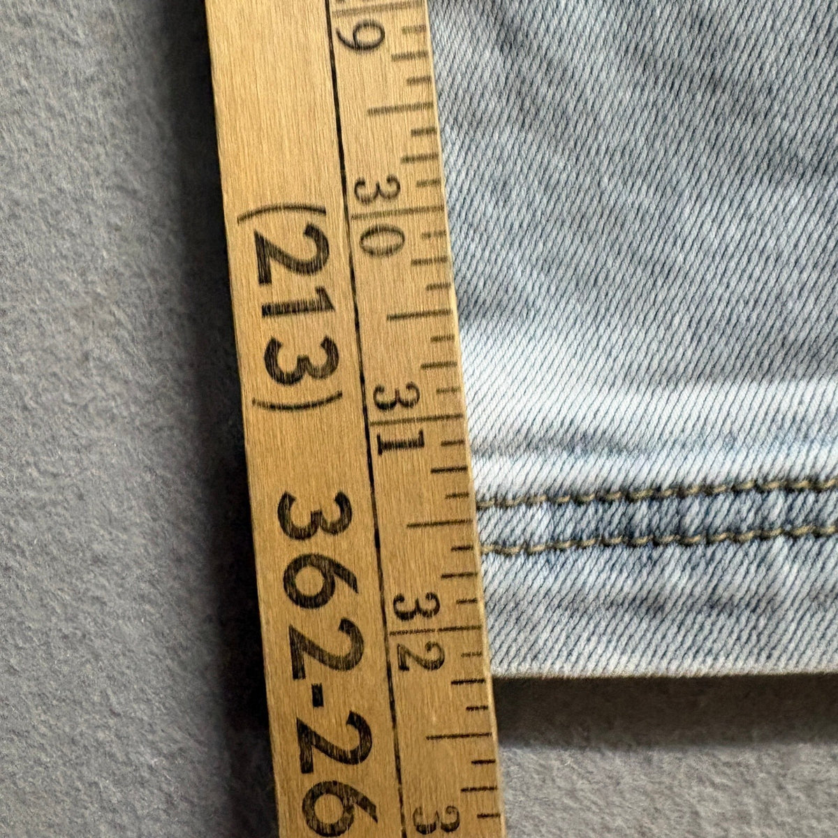 United We Stand Womens Size 9 Cargo Jeans Wide Leg Light Wash Stretch Y2K High
