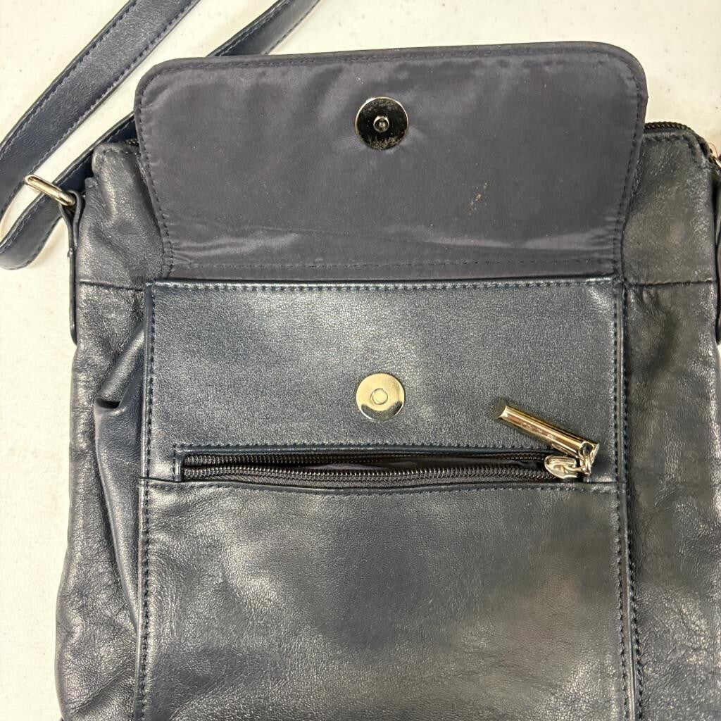 Giani Bernini Black Leather Crossbody Bag Womens Medium Shoulder Purse