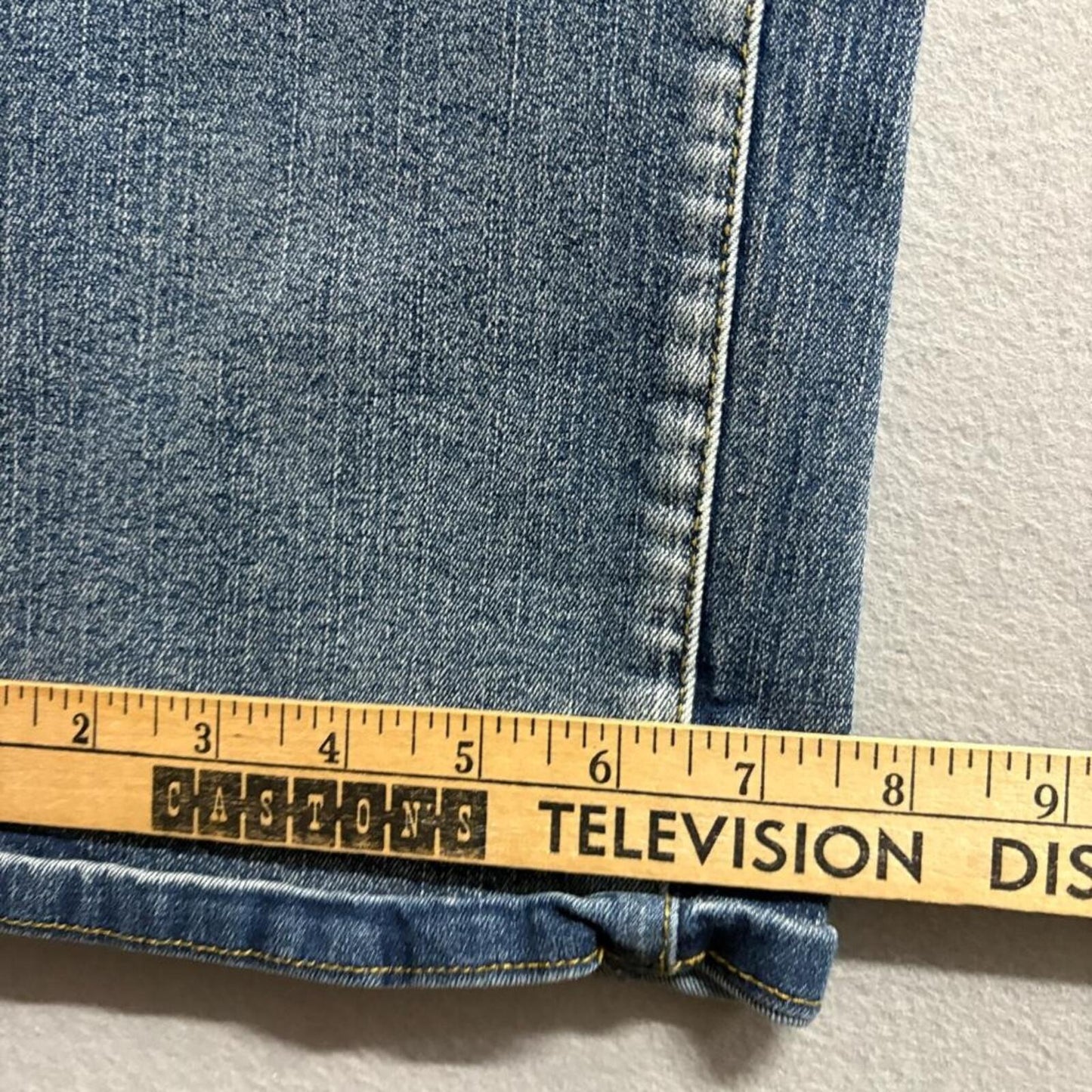 Rue21 Supreme Flex Straight Jeans Mens 34x30 Blue Denim Stretch Comfort 33x30